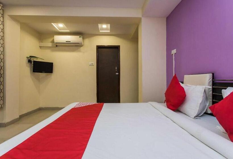 Трехместный Номер Классика, Oyo Flagship 81059 Hotel Golden Leaf