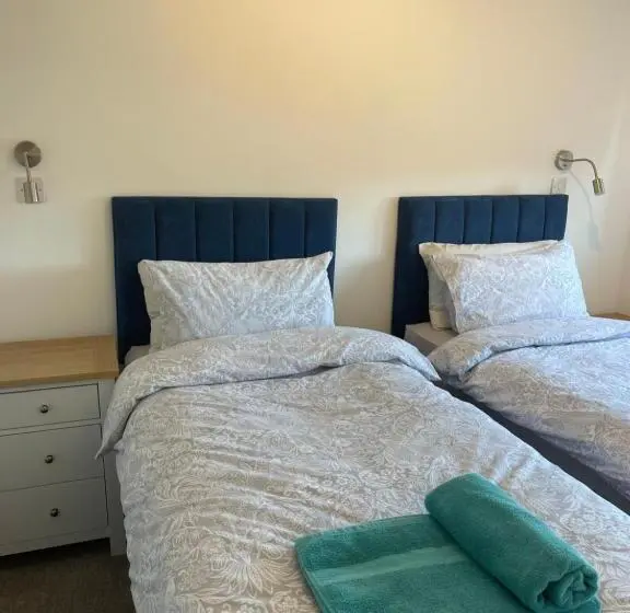 庭の見える１ベッドルームアパートメント, Apple Barn Guest House