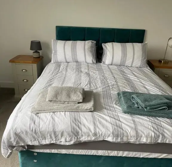 庭の見える１ベッドルームアパートメント, Apple Barn Guest House