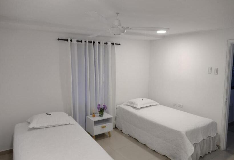 اتاق استاندارد, Manga Home   Hostal Cartagena