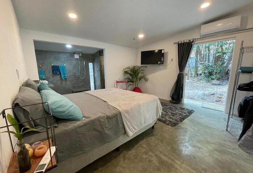 Quarto Deluxe, Oxóssi Suites