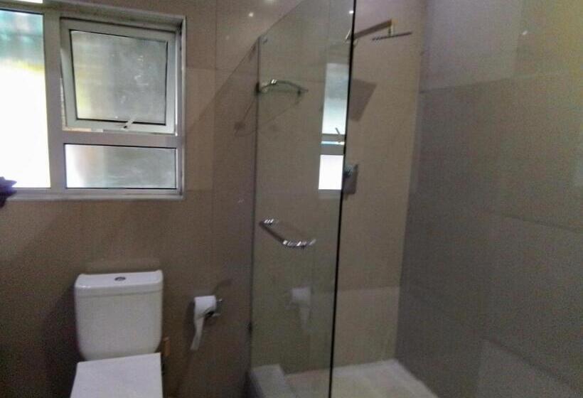 デラックスルーム, Tru African Rest Accomodation