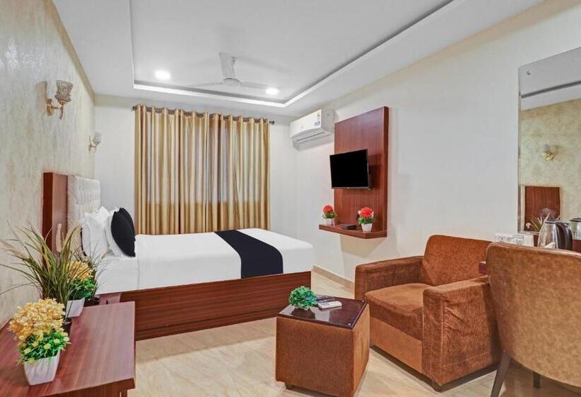 اتاق کلاسیک سه تخته, Townhouse Oak Hotel Rhythm