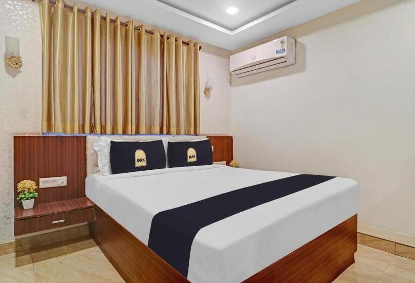 اتاق کلاسیک سه تخته, Townhouse Oak Hotel Rhythm