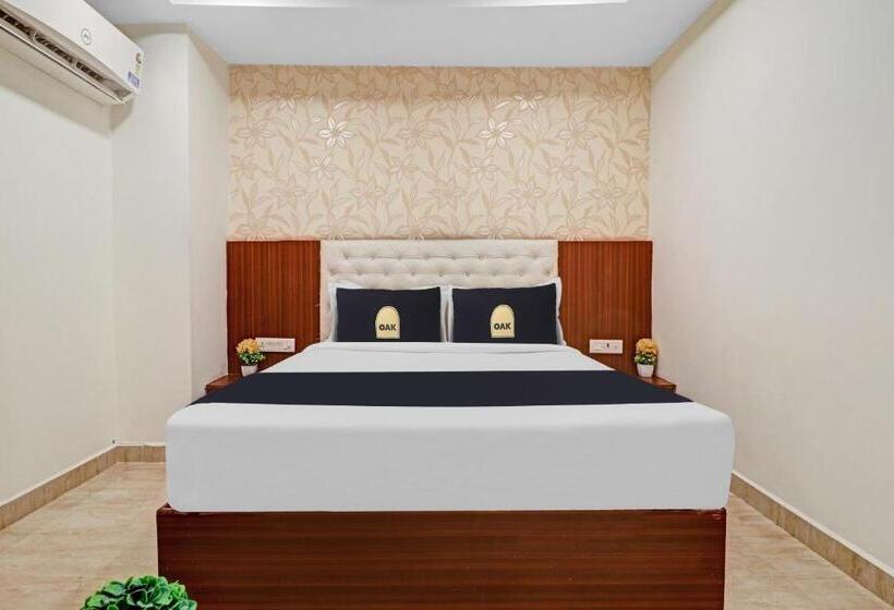 اتاق کلاسیک سه تخته, Townhouse Oak Hotel Rhythm