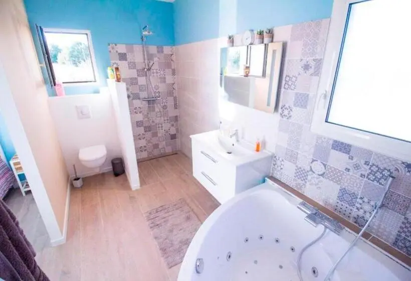 Standard-huone Puutarhanäkymä, Chambres D Hotes Du Mas De La Corniche
