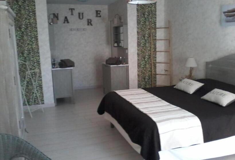 标准间, Le Pavillon Sandrey