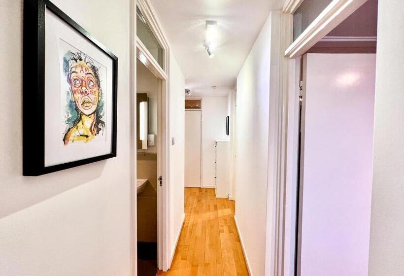 شقة بغرفة نوم واحدة, Great River Thames View Entire Apartment In The Most Central London