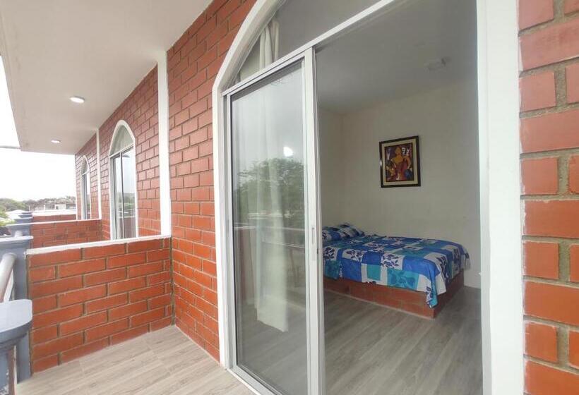 غرفة قياسية, California