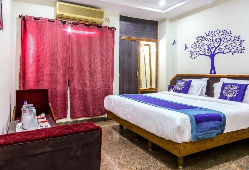 חדר סטנדרט, Collection O Poojith Residency