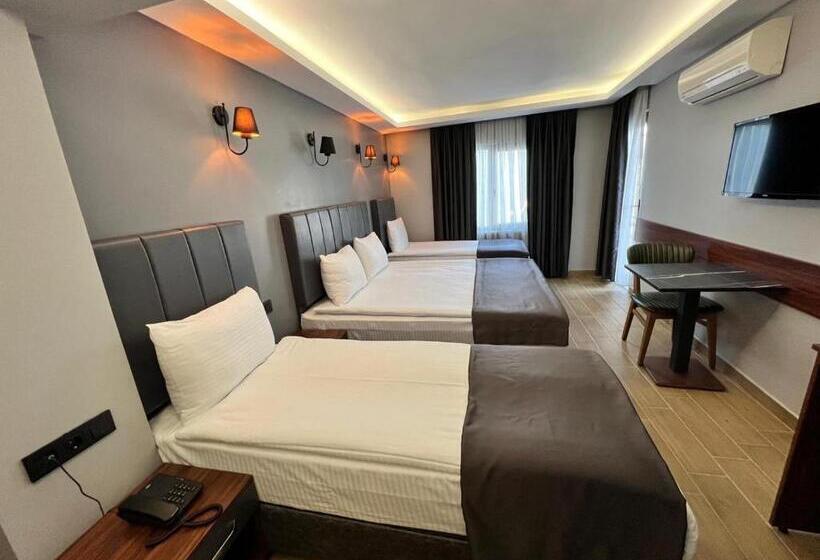 Camera Familiare, Db