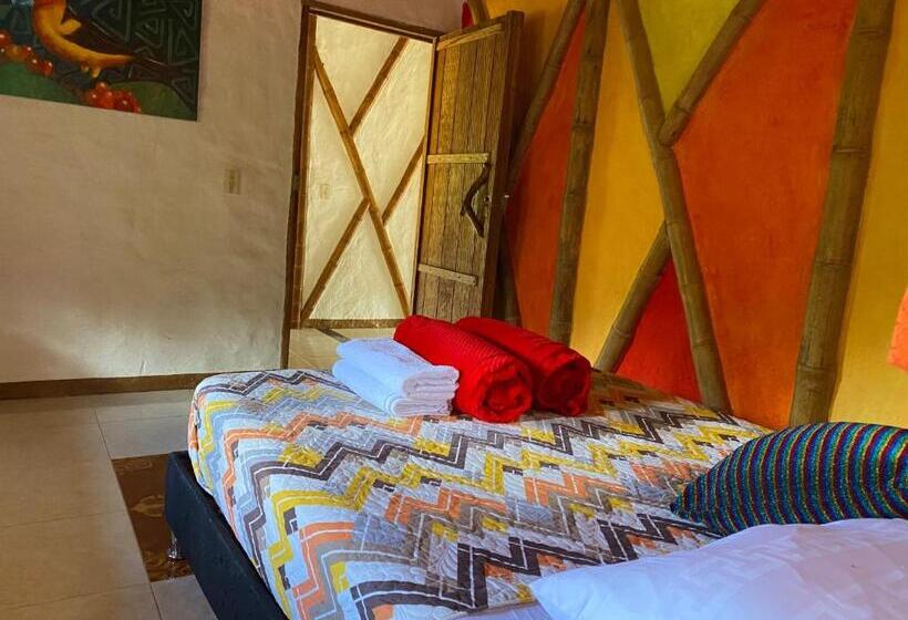 スタンダードルーム, La Greca Casa De Paz