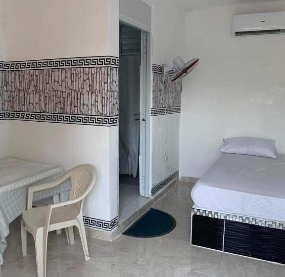 اتاق استاندارد, Privado