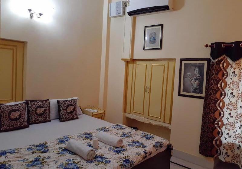 带阳台的豪华间, Shining Fort