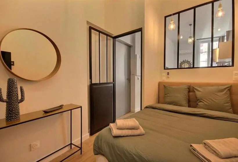 Deluxe-huoneisto 1 Makuuhuone, Les Toits Du Vieux Port