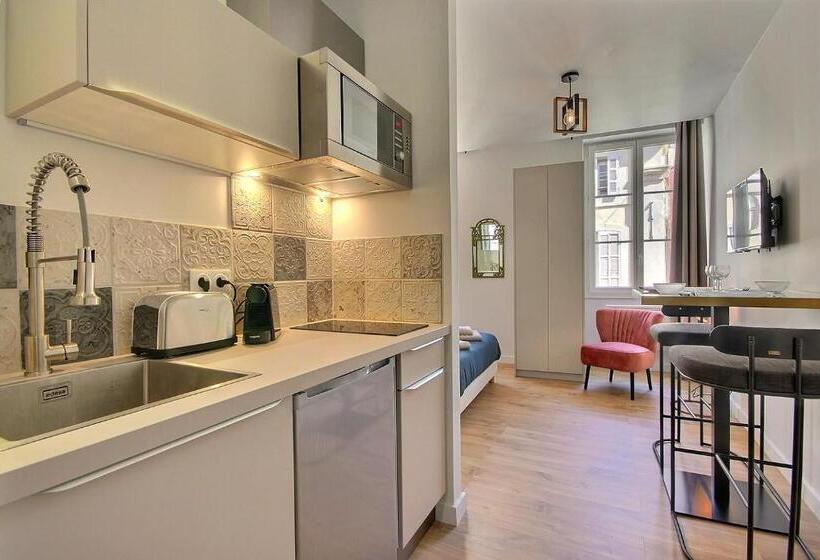 شقة غرفة واحدة, Les Toits Du Vieux Port