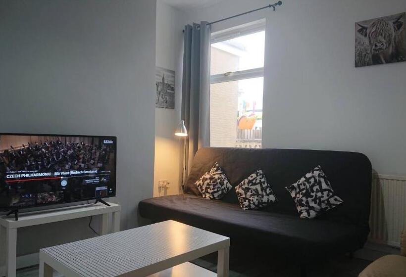 １階の１ベッドルームアパートメント, Angus Studios For Bike Park Wales And Brecons