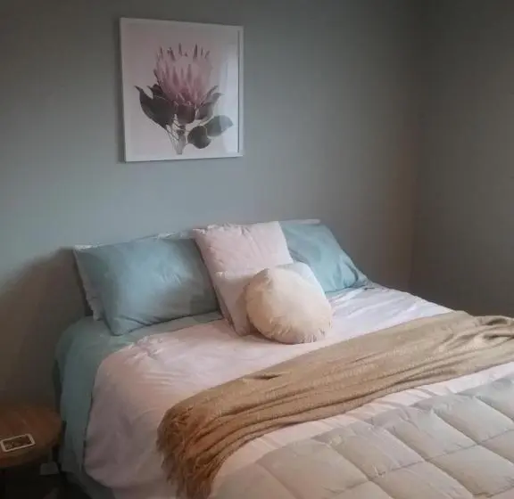 1 Bedroom Apartment Mountain View, Best View On Westview