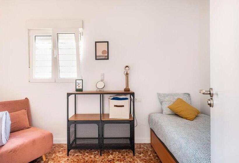 اتاق استاندارد یک تخته با سرویس بهداشتی مشترک, Casita Lucero