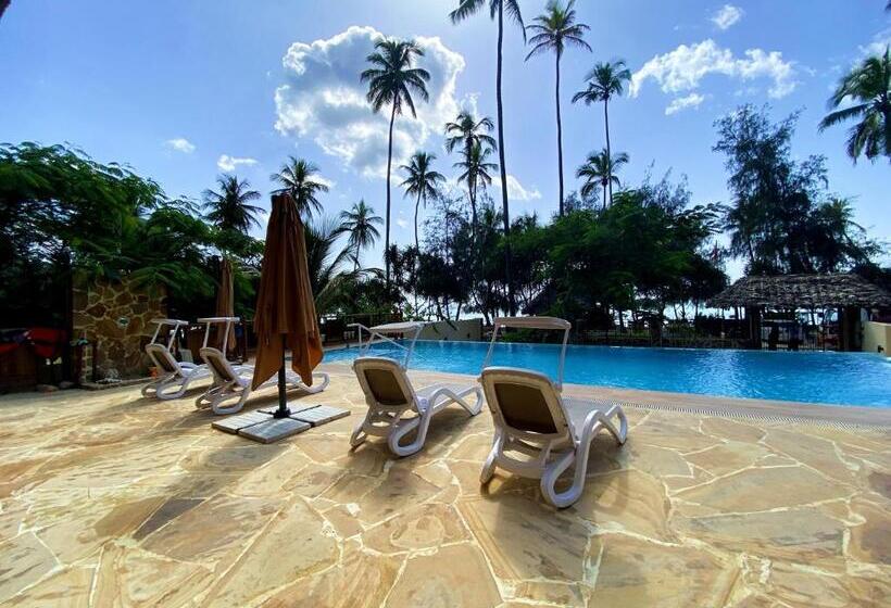 ویلای یک اتاق خوابه با استخر شنا, Cast Away Residence