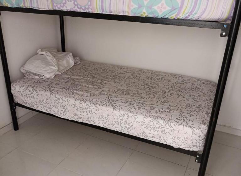 اتاق لوکس, Hostal Kenndy