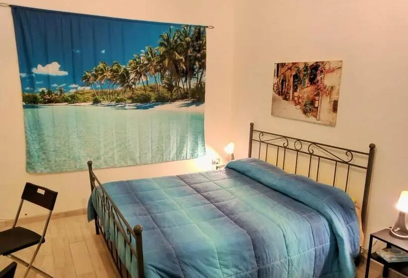 Standard Neljän Hengen Huone, Le Stanze Di Ginevra 2 Santa Maria A Vico
