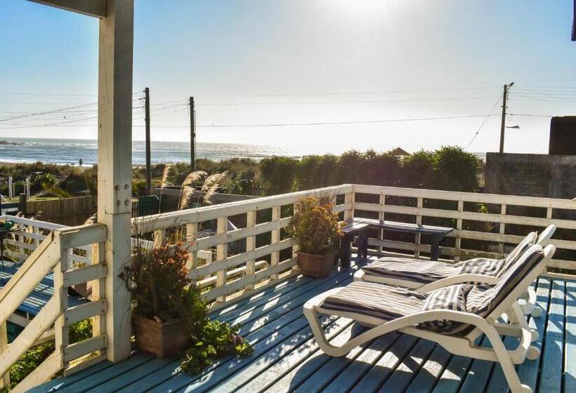 اتاق خانوادگی, Pichilemu Hostel Surfers View