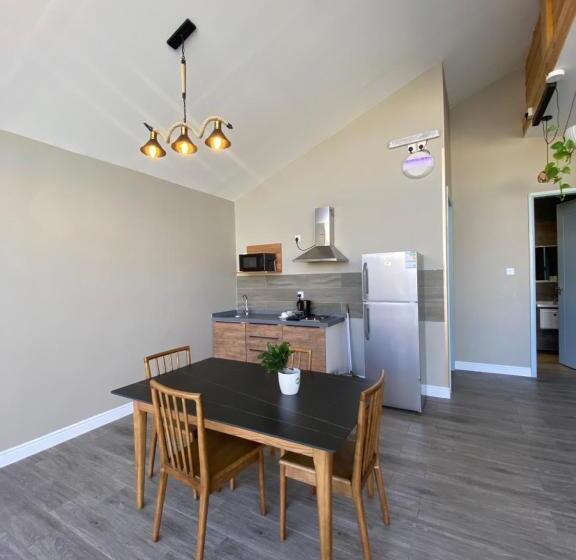 シャレー1寝室, شاليهات توت الريفية بالطائف