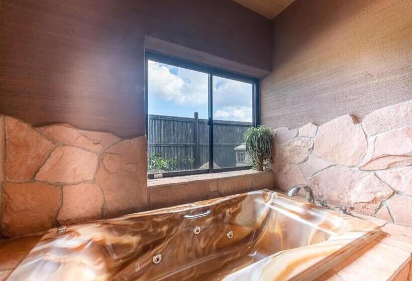 Номер Стандарт Трехместный, Tabist Hotel Iyashi No Sato