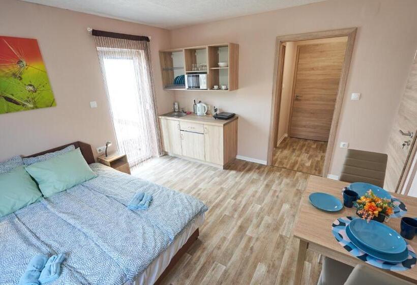 Апартаменты 1 Спальня Вид на Сад, Thermal Apartman Fsz