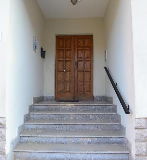 Standard Room King Size Bed, B&b Lamarina