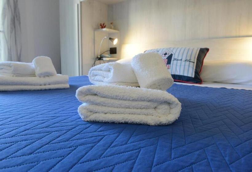 חדר סטנדרט עם מיטת קינג, B&b Lamarina