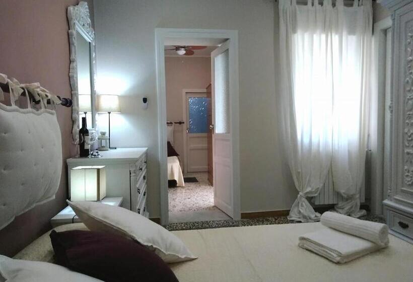 חדר סטנדרט לשלושה, Margherita