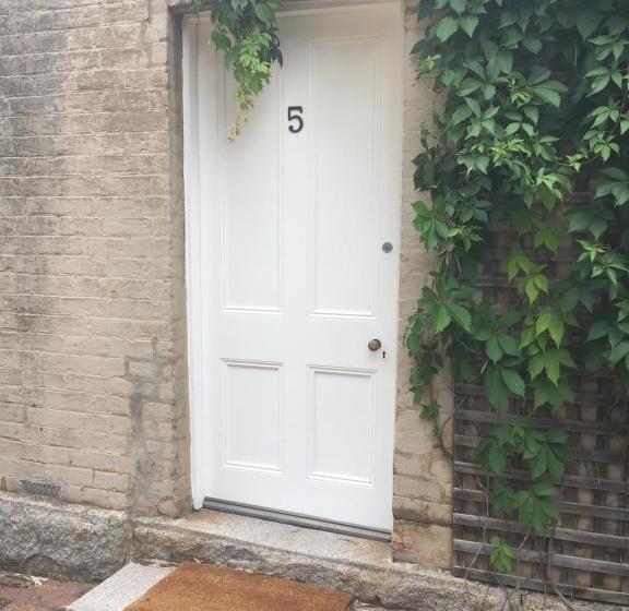 חדר סטנדרט, Ravenswood Homestead