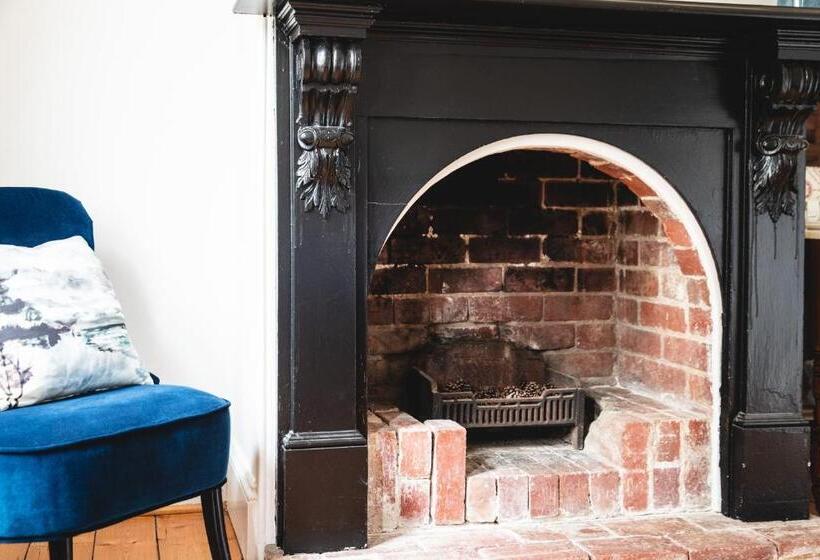 חדר סטנדרט, Ravenswood Homestead