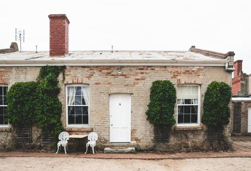 스탠다드 룸, Ravenswood Homestead