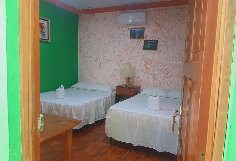 اتاق لوکس, Ernesto Hotel & Restaurante