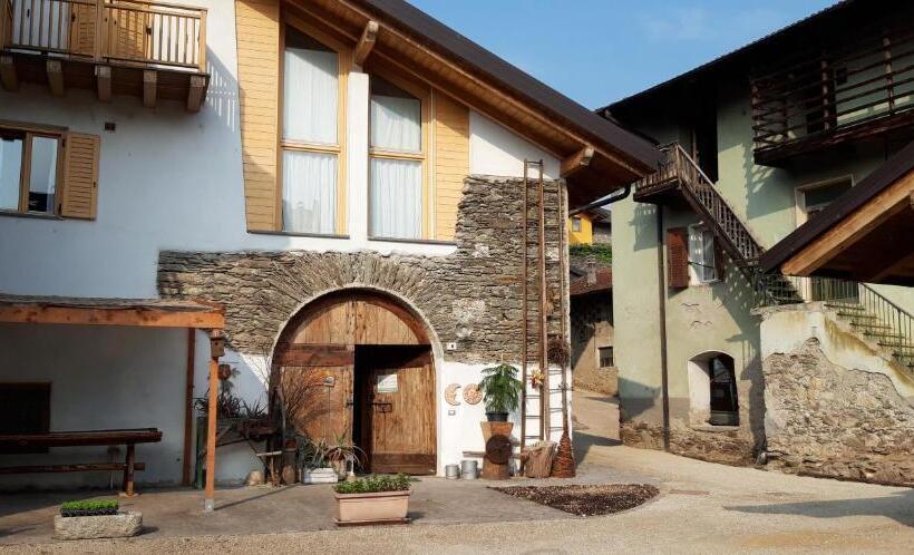 ガーデンビュースタンダードルーム, Agriturismo Farmhouse La Barberina