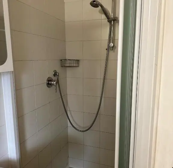 Standard Kolmen Hengen Huone, Agriturismo La Rasdora
