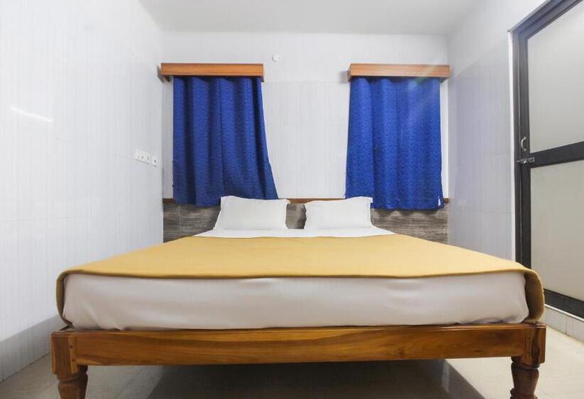 غرفة قياسية, Oyo 61145 Jks Deluxe Lodge