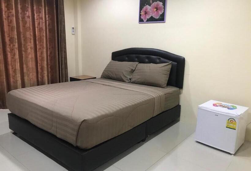 غرفة قياسية, Piman Inn Grand