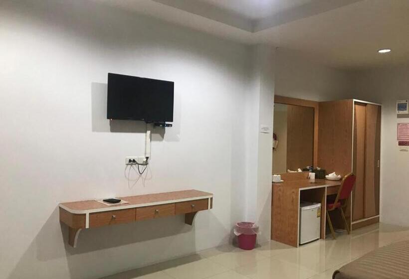 غرفة ديلوكس, Piman Inn Grand