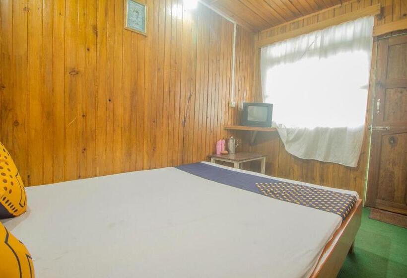 トリプルクラシックルーム, O Greenwood