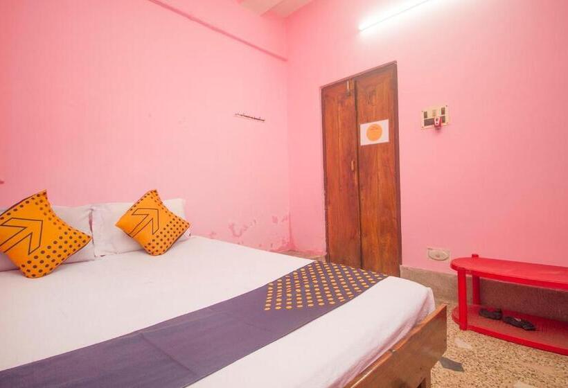 トリプルクラシックルーム, O Greenwood