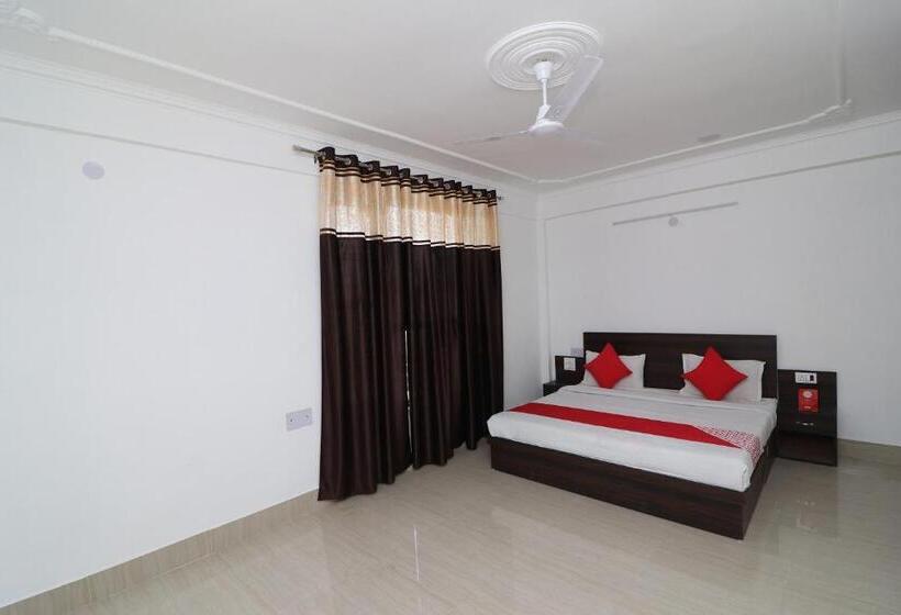 غرفة كلاسيكية ثلاثية, Oyo Hotel Asia Grand