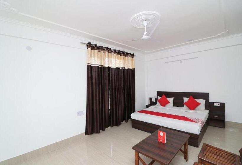 غرفة كلاسيكية ثلاثية, Oyo Hotel Asia Grand