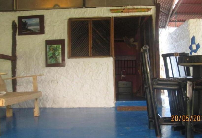 اتاق استاندارد, Hostel Cattleya