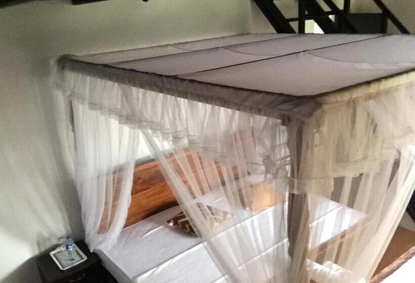 ガーデンビューファミリールーム, Kandyan Lounge