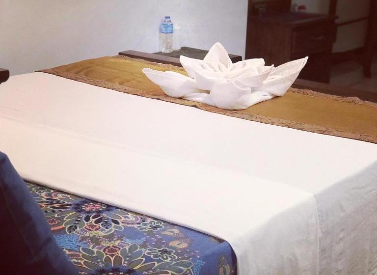 スタンダードルーム, Kandyan Lounge