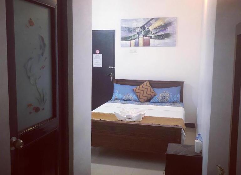 Номер Стандарт, Kandyan Lounge